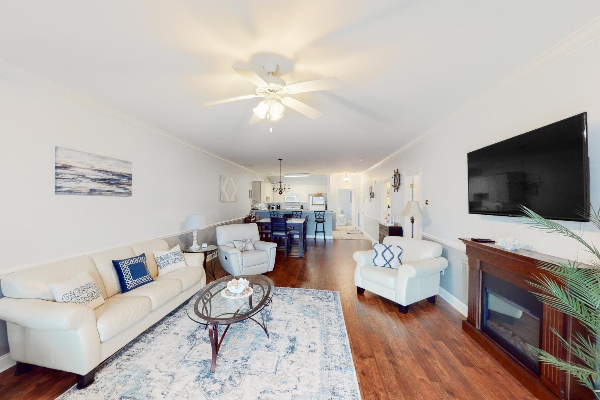 Southern Luster Condos Myrtle Beach Room photo